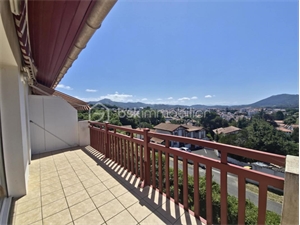 t2 à la vente -   64700  HENDAYE, surface 40 m2 vente t2 - UBI482997932